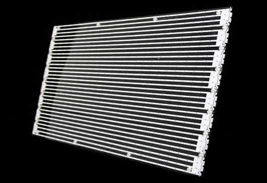 LED透明贴膜屏来啦！ 来一探究竟 优势特点及应用范围